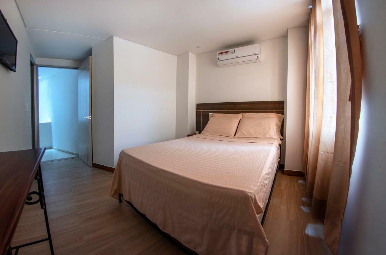 Hotel Tourmalet Cali Kültér fotó